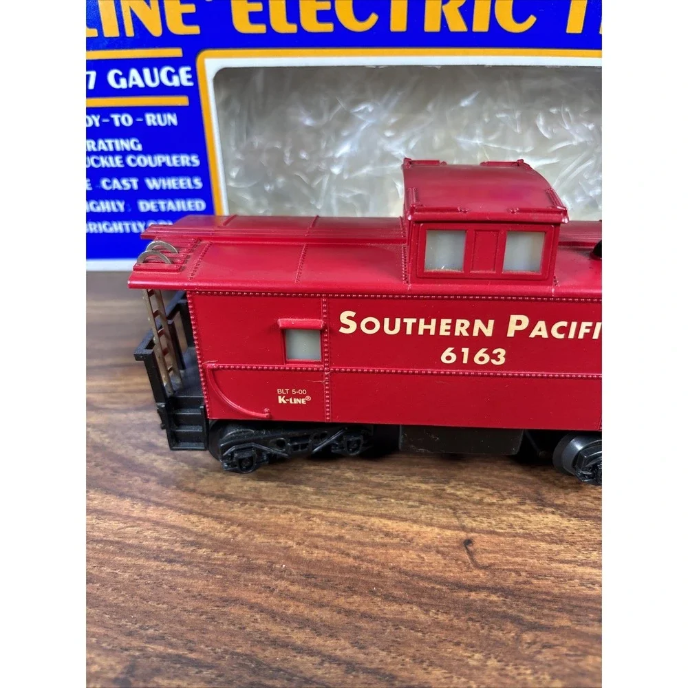 K-Line K6163 Southern Pacific Classic‎ Caboose W/Box Radio Equipped O/O27